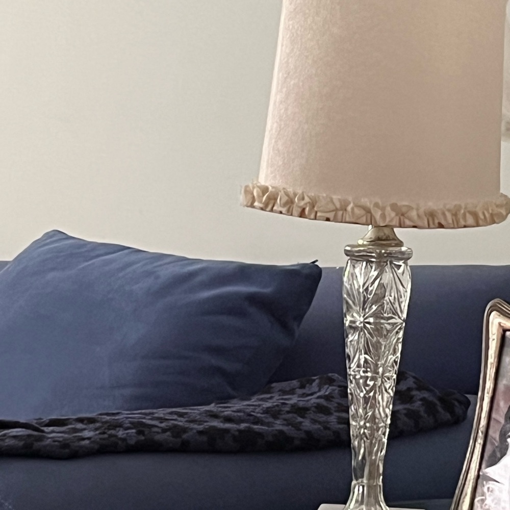 Vintage “Fine Marble Base” Lamp